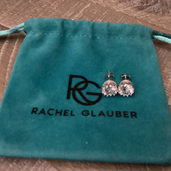 RACHEL GLAUBER Elegant Sterling Silver Royal Princess Round Stud Earrings - Picture 3 of 8